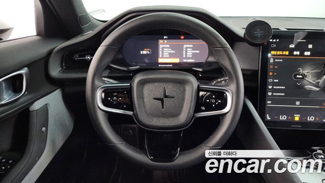 Polestar Polestar 2 2023 — photo 18