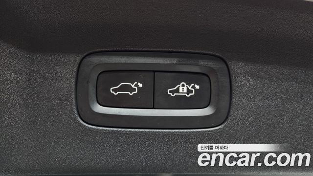 Polestar Polestar 2 2023 — photo 25