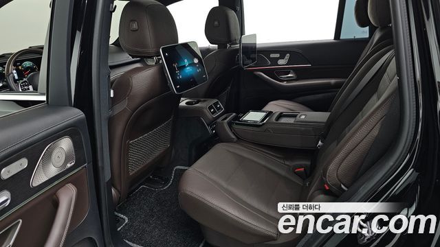 Mercedes-Benz GLS-Class 2022 — photo 17