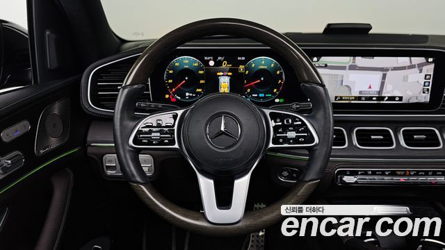 Mercedes-Benz GLS-Class 2022 — photo 19
