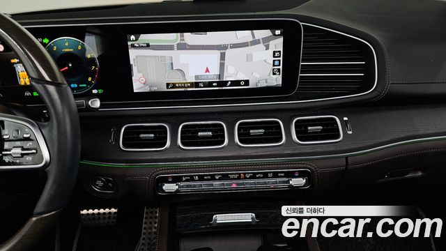 Mercedes-Benz GLS-Class 2022 — photo 20