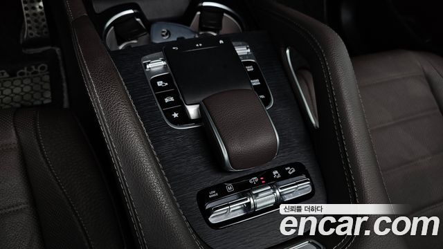 Mercedes-Benz GLS-Class 2022 — photo 23