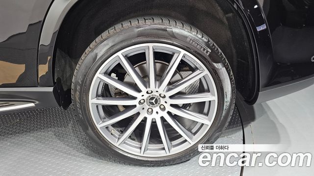 Mercedes-Benz GLS-Class 2022 — photo 7