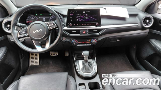 Kia K3 2023 — photo 10