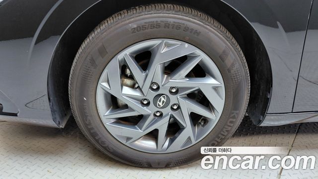 Hyundai AVANTE 2024 — photo 7