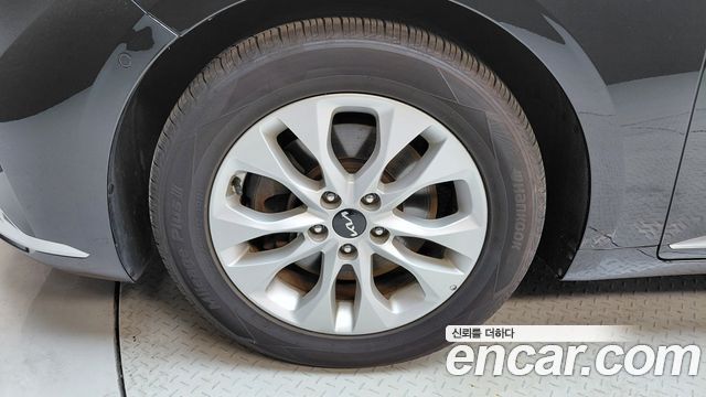Kia K8 2022 — photo 5