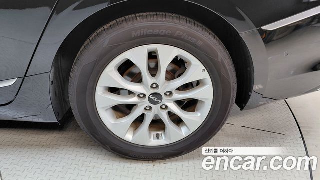 Kia K8 2022 — photo 7