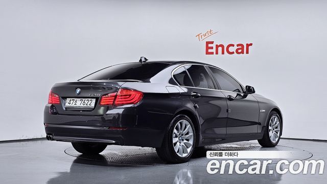 BMW 5-Series 2013 — photo 2