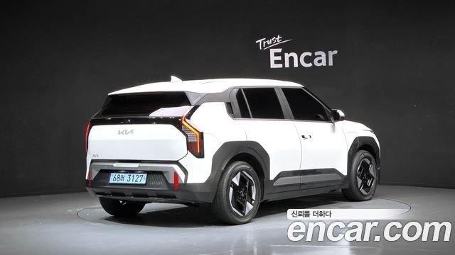 Kia EV3 2025 — photo 2