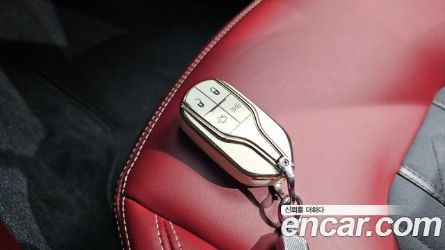 Maserati Levante 2018 — photo 15