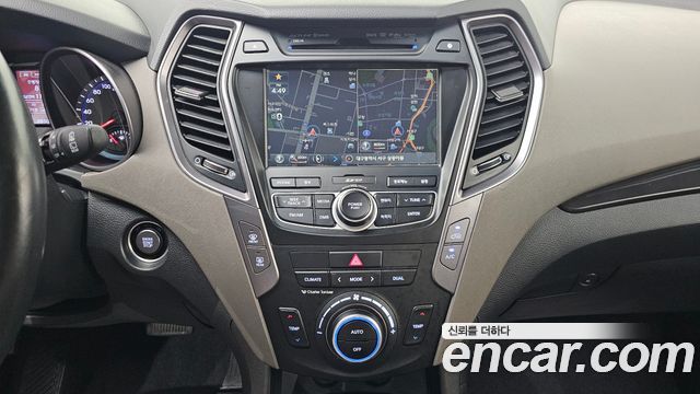 Hyundai Santafe 2013 — photo 18