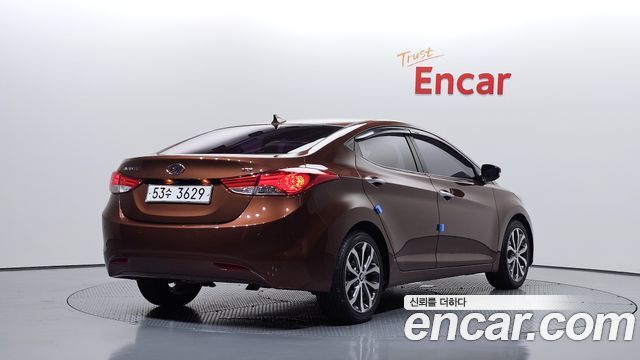 Hyundai AVANTE 2014 — photo 2