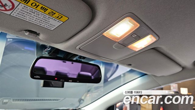 Hyundai AVANTE 2014 — photo 25