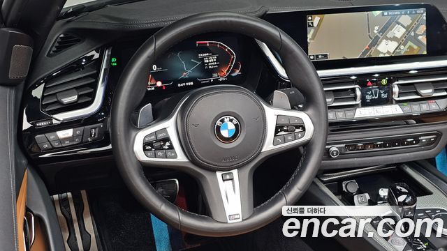 BMW Z4 2022 — photo 17