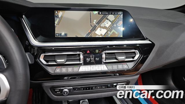 BMW Z4 2022 — photo 22