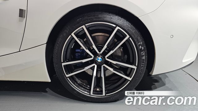 BMW Z4 2022 — photo 7