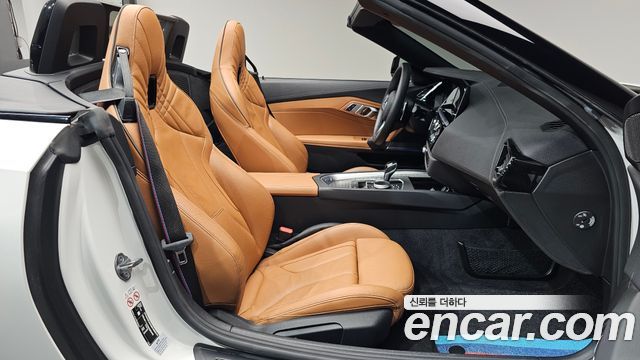 BMW Z4 2022 — photo 16