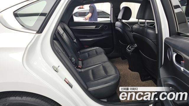 Hyundai Grandeur 2018 — photo 18
