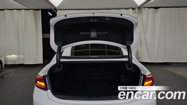 Hyundai Grandeur 2018 — photo 26