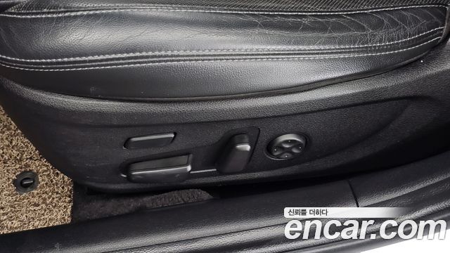 Hyundai Grandeur 2018 — photo 16