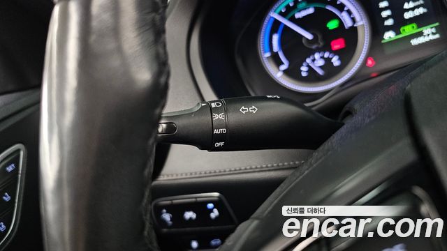 Hyundai Grandeur 2018 — photo 30