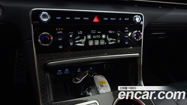 Genesis GV80 2026 — photo 24
