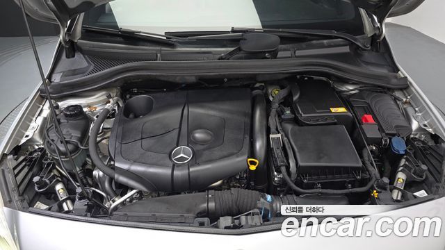 Mercedes-Benz B-Class 2013 — photo 6