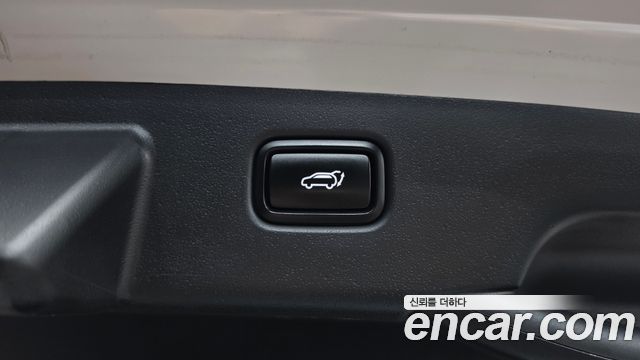 Kia Niro 2023 — photo 23