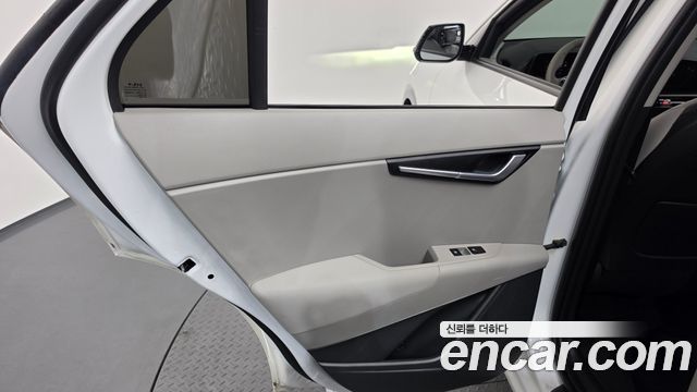 Kia Niro 2023 — photo 15