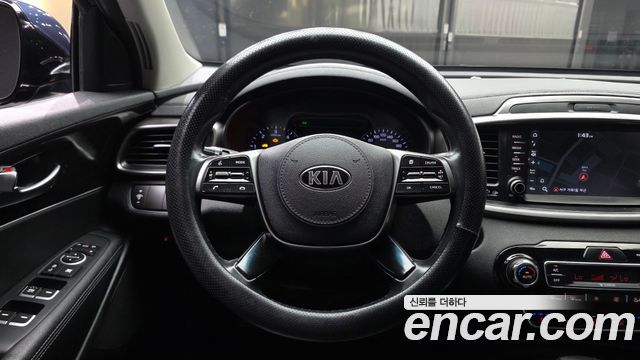 Kia Sorento 2018 — photo 13