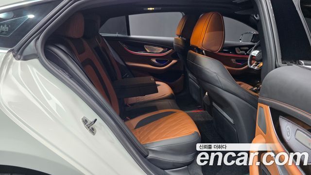 Mercedes-Benz AMG GT 2021 — photo 18