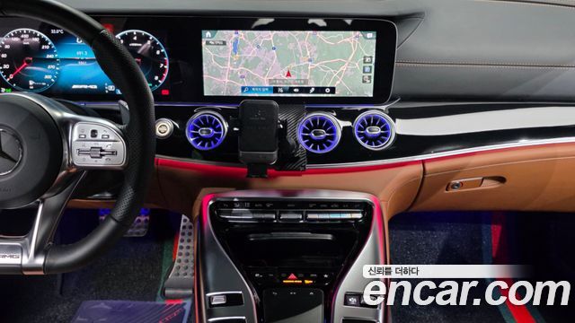 Mercedes-Benz AMG GT 2021 — photo 20