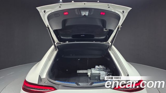 Mercedes-Benz AMG GT 2021 — photo 26