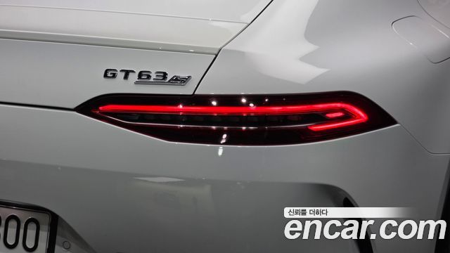 Mercedes-Benz AMG GT 2021 — photo 9