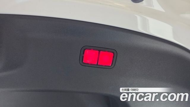 Mercedes-Benz AMG GT 2021 — photo 31