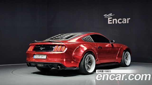 Ford Mustang 2016 — photo 2