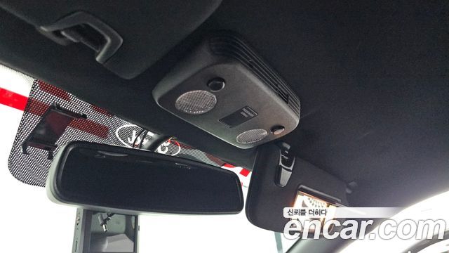 Ford Mustang 2016 — photo 17