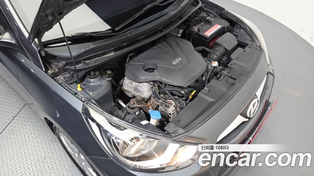 Hyundai Accent 2013 — photo 6