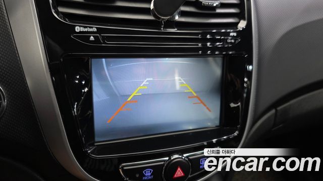 Hyundai Accent 2013 — photo 15