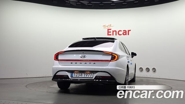 Hyundai Sonata 2022 — photo 4
