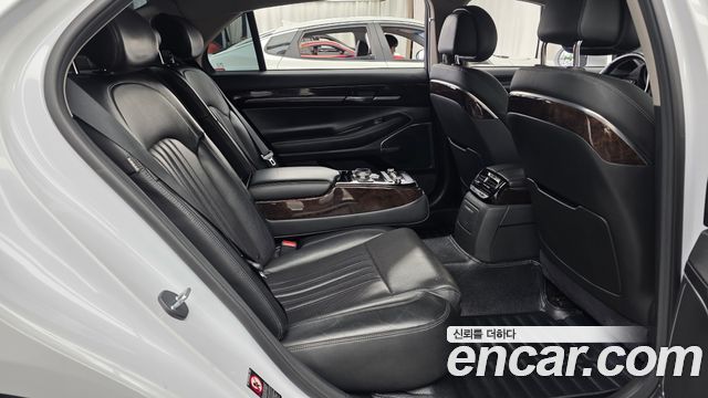Genesis EQ900 2016 — photo 17