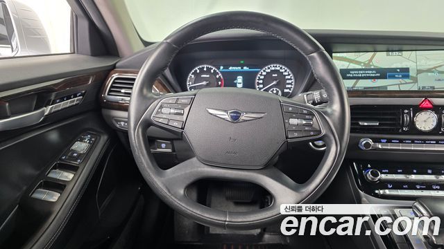 Genesis EQ900 2016 — photo 18