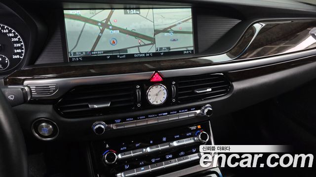 Genesis EQ900 2016 — photo 19