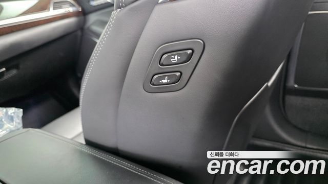 Genesis EQ900 2016 — photo 30