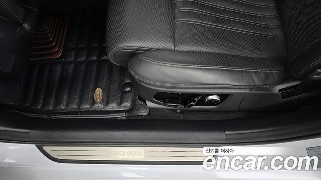 Genesis EQ900 2016 — photo 31