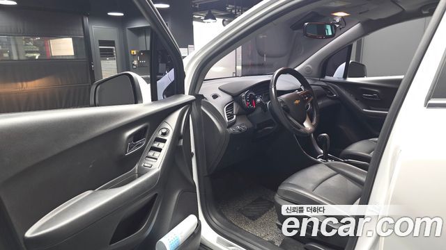 Chevrolet Korea Trax 2019 — photo 13