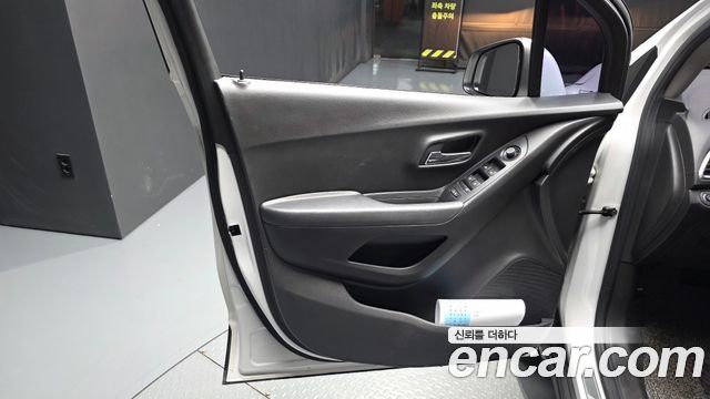 Chevrolet Korea Trax 2019 — photo 14
