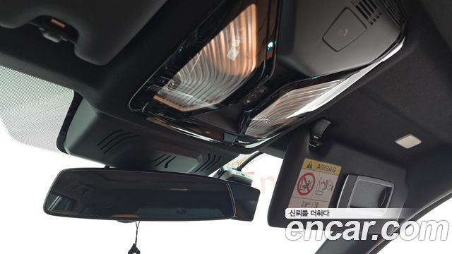 BMW 3-Series 2024 — photo 21