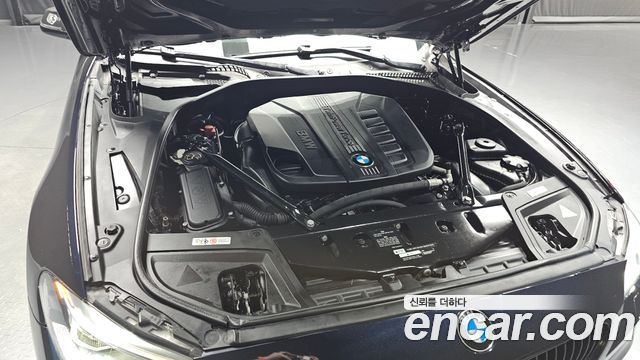 BMW 5-Series 2016 — photo 6