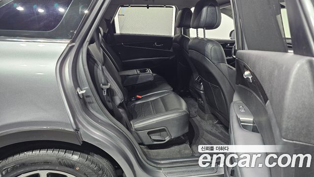 Kia Sorento 2015 — photo 12